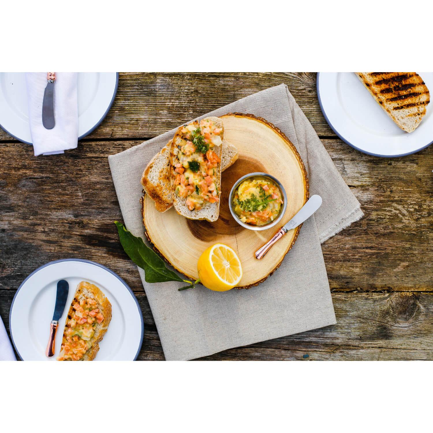 Living Nostalgia Enamel Side Plate - 20cm - Image 3