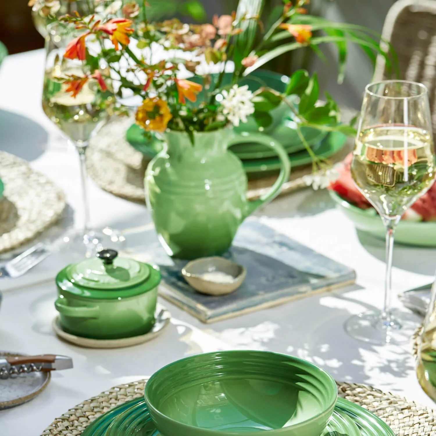 Le Creuset Stoneware Breakfast Jug - Bamboo Green - Image 5