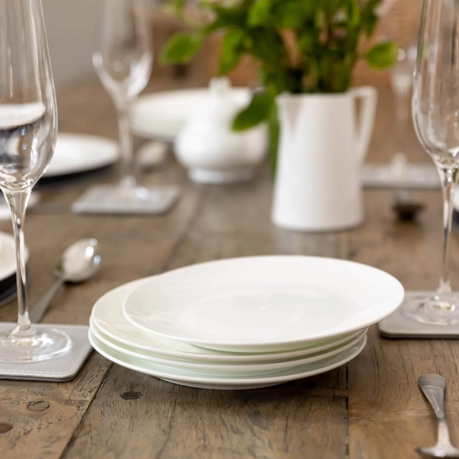 Maxwell & Williams Cashmere White Coupe Side Plate - 19cm - Image 3